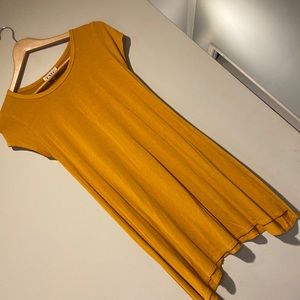 Juniors/Womens Soft & Flowy Dress Mustard Color Size Medium